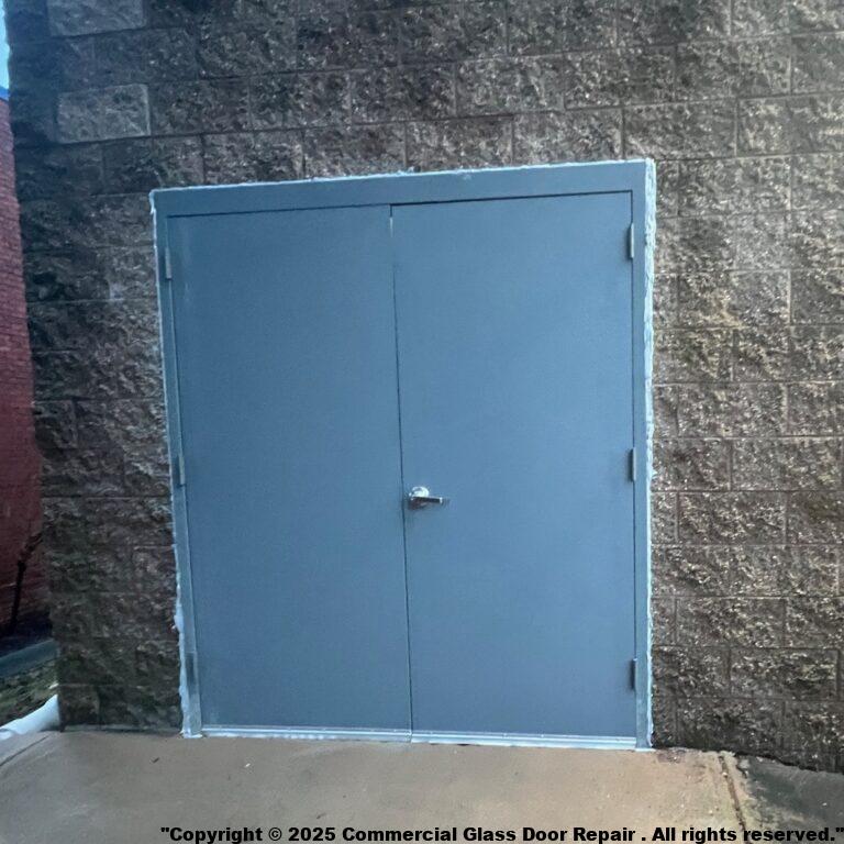 Door Replacement Company Baltimore MD Aluminum Glass Single Double Storefront Commercial Metal Same Day Service Emergency 24 Hours